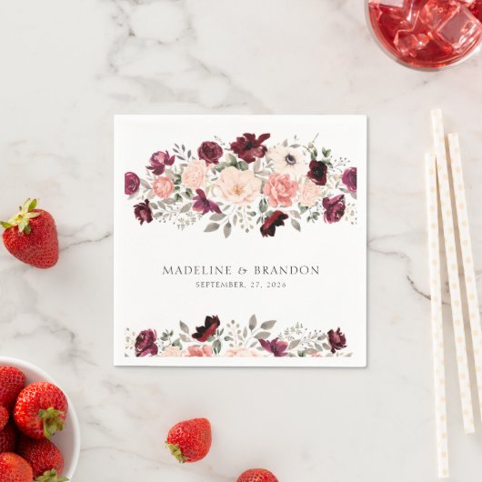 Serviette En Papier Rustique Bourgogne Blush Floral Mariage (En situation)