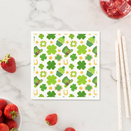 Serviette En Papier Saint Patrick's Day Anniversaire Lucky Shamrock Mo (En situation)