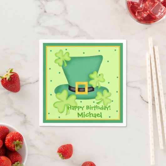 Serviette En Papier Saint Patrick's Day Joyeux Anniversaire Nom person (En situation)