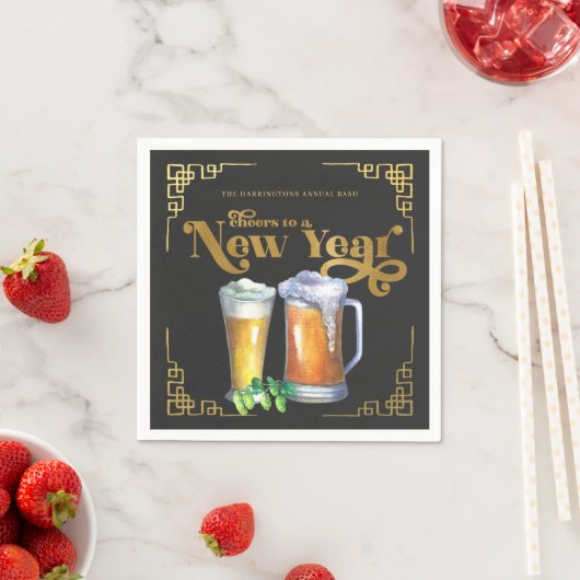 Serviette En Papier Salutations à un Nouvel An | Hoppy Beer Napkin (En situation)