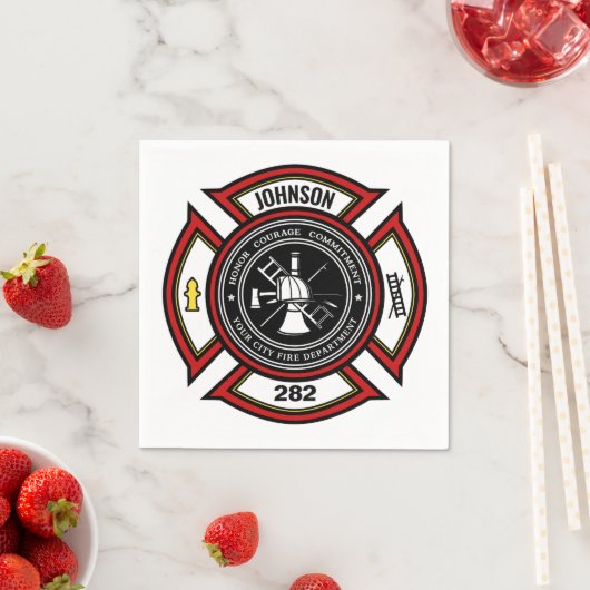 Serviette En Papier Service d'incendie AJOUTER LE NOM Pompier Insigne  (En situation)