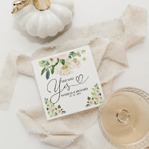 Serviette En Papier Serviettes de fête de fiançailles florales Elle a