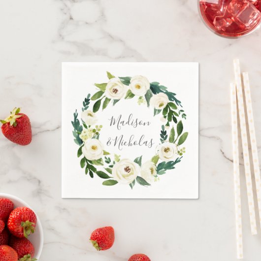 Serviette En Papier Serviettes de Mariage à fleurs blanches et vertes (En situation)