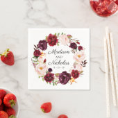 Serviette En Papier Serviettes de Mariage de marsala et rose (En situation)