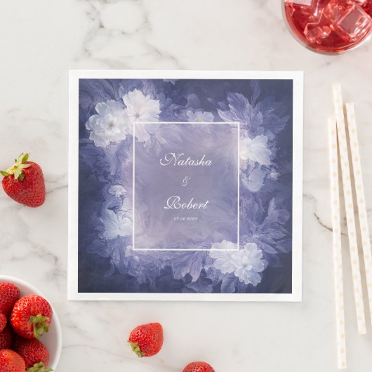 Serviette En Papier Serviettes de Mariage floral romantique en Lavande (En situation)