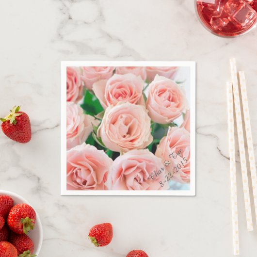 Serviette En Papier Serviettes Rose Personnalisées (En situation)