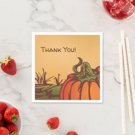 Serviette En Papier Seul citrouille sur le terrain. Les feuilles d'aut (En situation)