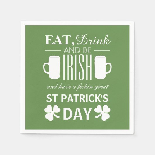 Serviette En Papier Shamrock et bière irlandaise St Patrick's Day (Devant)