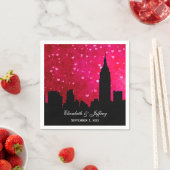 Serviette En Papier Silhouette de la skyline de NYC Rose Chaud Rouge C (En situation)