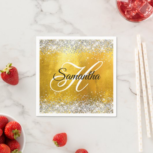 Serviette En Papier Silver Glittery Gold Foil Fancy Monogramme (En situation)