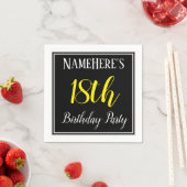 Serviette En Papier Simple, 18e fête d'anniversaire avec nom personnal (En situation)