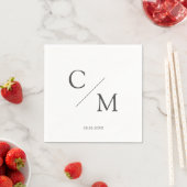 Serviette En Papier Simple Élégant Monogramme Blanc (En situation)
