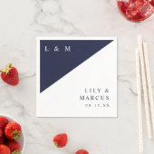 Serviette En Papier Simple Marine Bleu Blanc Élégant Mariage Monogramm (En situation)