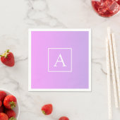 Serviette En Papier Simple Monogramme | Ombré Rose/Violet Subtil (En situation)