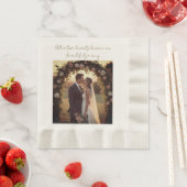 Serviette en papier souvenir de mariage romantique (En situation)