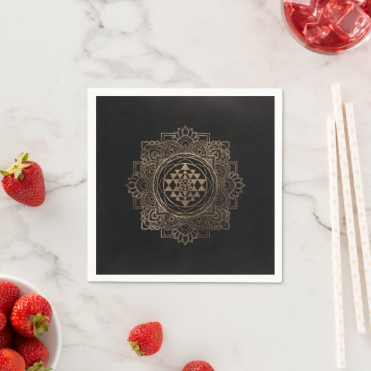 Serviette En Papier Sri Yantra / Sri Chakra en lotus dorés (En situation)