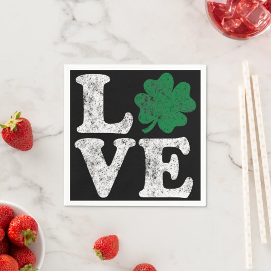 Serviette En Papier St Patrick's Day LOVE Shamrock irlandais (En situation)