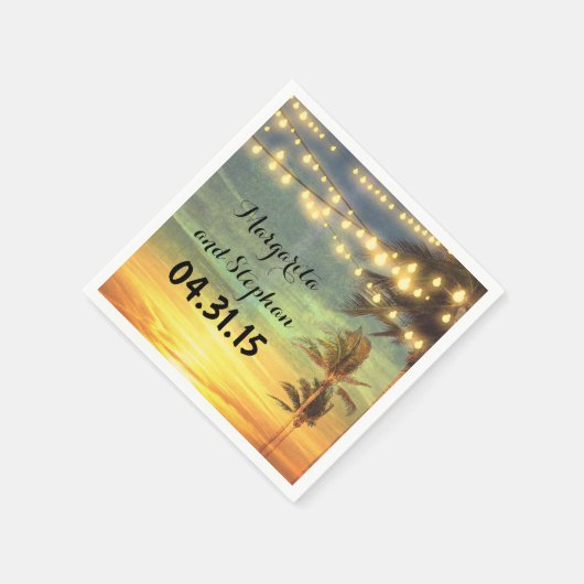Serviette En Papier String Lights Sunset Beach Wedding (Coin)
