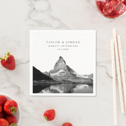 Serviette En Papier Suisse Mariage Custom Cocktail Napkins (En situation)