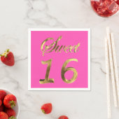 Serviette En Papier Sweet 16 Chaud rose Or Look Typographie Élégante (En situation)