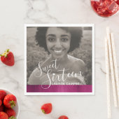 Serviette En Papier Sweet sixteen d'art moderne rose rouge modèle phot (En situation)