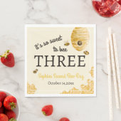 Serviette En Papier Sweet To Bee Three Third Birthday Bees Honeycomb (En situation)