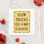 Serviette En Papier SYMBOLE ROUTIER DES Camions Lents (En situation)