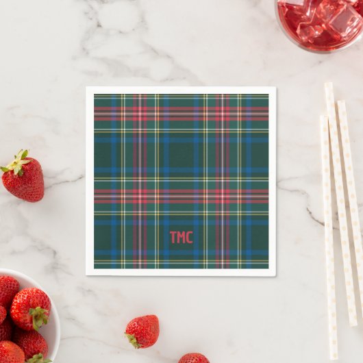 Serviette En Papier Tartan classique Plaid Initiales de Noël Preppy (En situation)