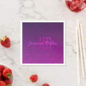 Serviette En Papier Texte monogramme modifiable moderne & Ombre violet (En situation)