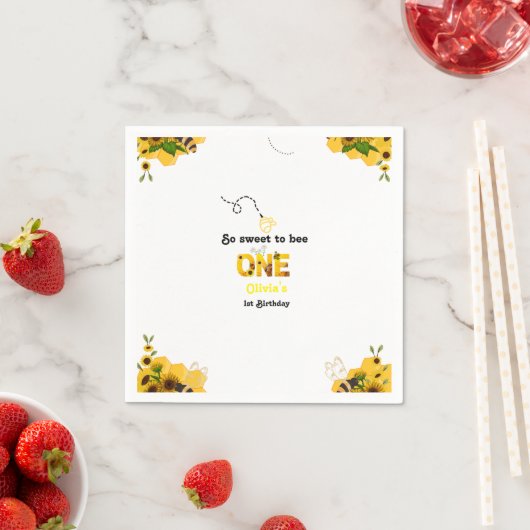 Serviette En Papier Thème d'abeille Bumble Minimalst Premier anniversa (En situation)