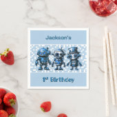 Serviette En Papier Thème de robot Steampunk pour 1er anniversaire (En situation)