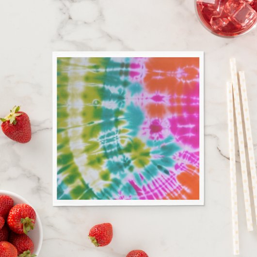 Serviette En Papier Tie Dye (En situation)