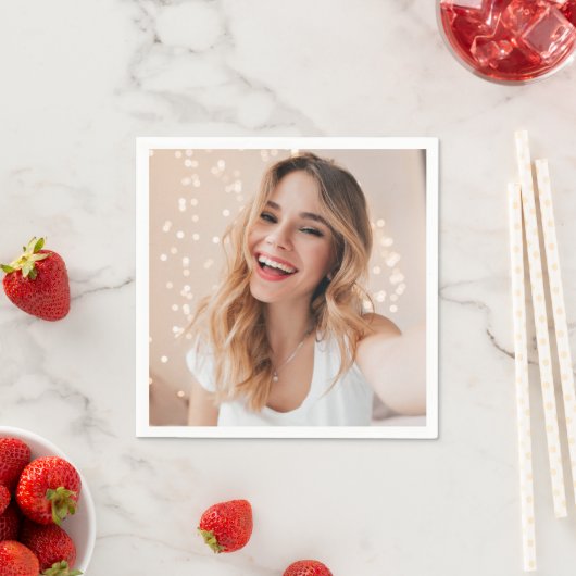 Serviette En Papier Ton visage pour un anniversaire (En situation)