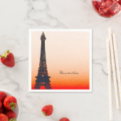 Serviette En Papier Tour Eiffel de Paris Coucher de Soleil Orange Chic (En situation)