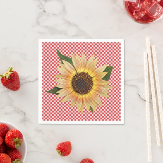 Serviette En Papier tournesol sur en vichy rouge et blanc (En situation)