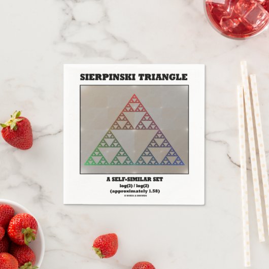 Serviette En Papier Triangle Sierpinski (Ensemble Fractal Auto-Similai (En situation)
