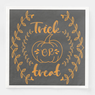 Serviette En Papier Trick or treat dans un cadre de plantes
