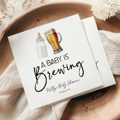 Serviette En Papier Un Bébé Brasse Une Bouteille Baby shower De Verre 