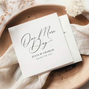 Serviette En Papier Un Dîner De Répétition D'Une Journée De Plus Éléga