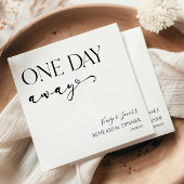 Serviette En Papier Un Jour De Dîner De Répétition De Mariages Minimal