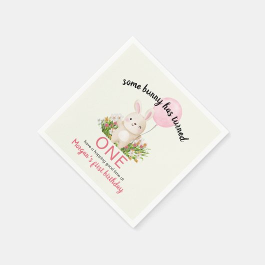 Serviette En Papier Un Lapin Est Une Simple Mignonne Filles 1Er Annive (Coin)