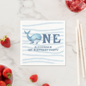 Serviette En Papier UNE BALEINE 1er anniversaire sous la mer (En situation)