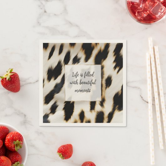 Serviette En Papier Vache blanche noire (En situation)