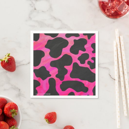 Serviette En Papier Vache rose chaud et noir (En situation)