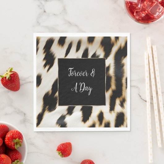 Serviette En Papier Vachette blanche noire (En situation)