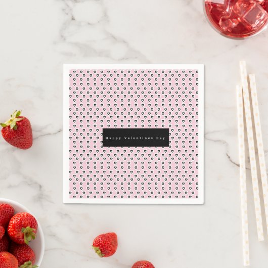 Serviette En Papier Valentines Jour Mini Coeurs Motif Rose Noir (En situation)