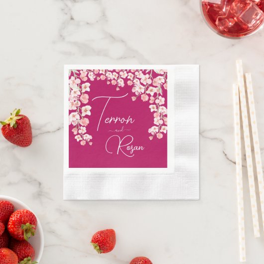 Serviette En Papier Vin à fleurs (En situation)