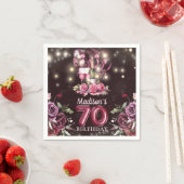 Serviette En Papier Vins et ballons 70e anniversaire Personnalisé (En situation)