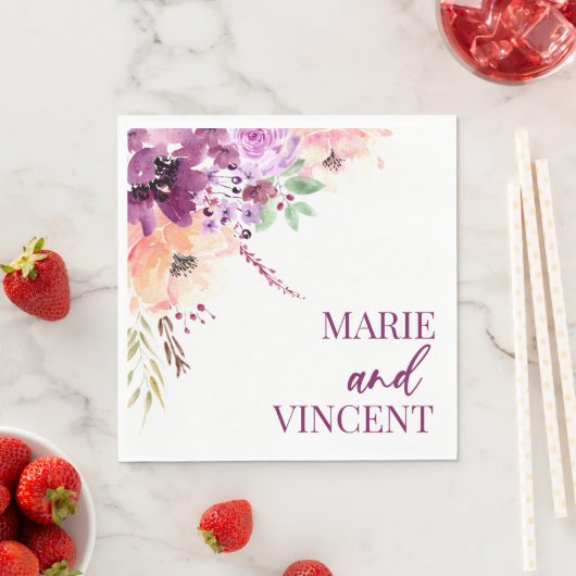 Serviette En Papier Violet de automne Magenta violet fleurs Mariage (En situation)