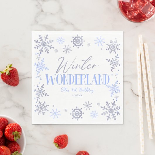 Serviette En Papier Winter Wonderland Blue Snowflake fête d'anniversai (En situation)